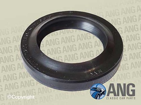 CLUTCH HOUSING PINION OIL SEAL ; JAGUAR Mk10