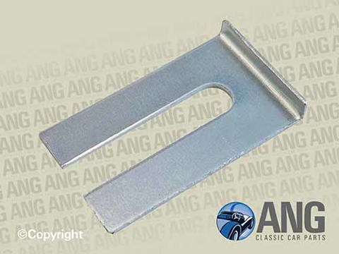 FRONT WISHBONE ADJUSTER SHIM (1) ; TR4A