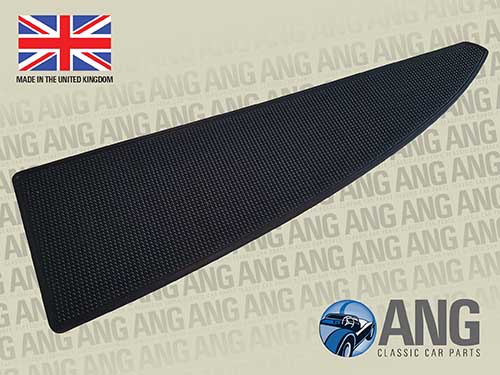 DASHBOARD TOP RECESS RUBBER MAT ; STAG MkI & II (RHD)